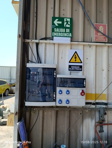 Trabajos electricos Renovacion cuadro electrico con sus protecciones aferentes